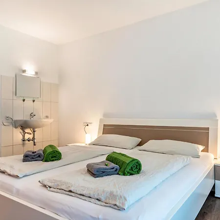 Fuchsmichelhof 2 Apartment Seebach